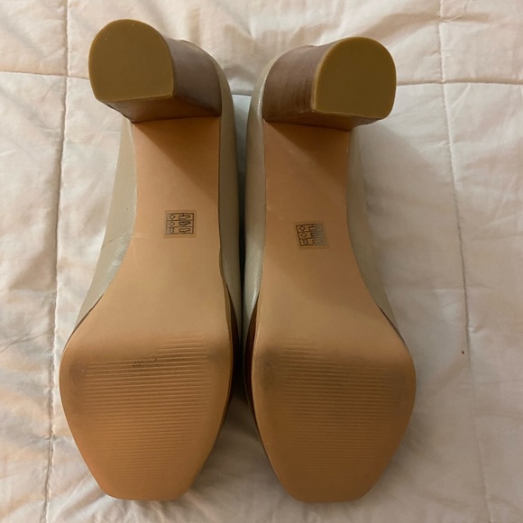 Jeffrey Tyler Closed Toe Heels - Picture 6 of 7